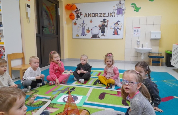 Andrzejkowe zabawy w przedszkolu