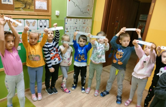 Andrzejkowe zabawy w przedszkolu