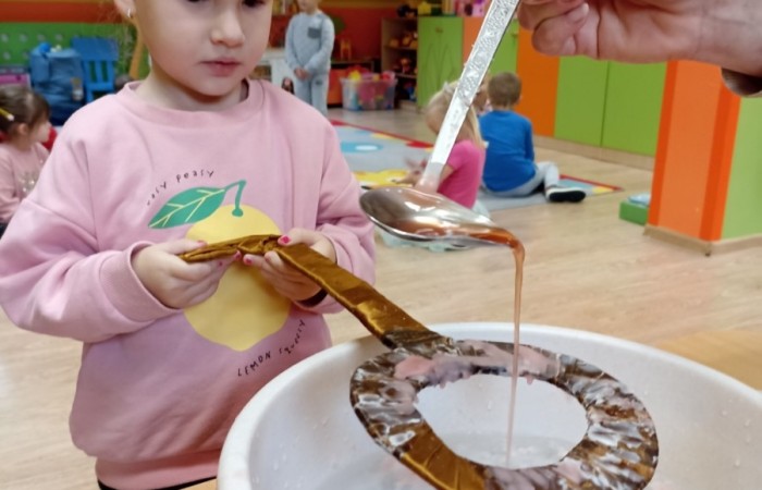 Andrzejkowe zabawy w przedszkolu