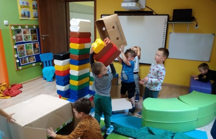 Projekt ARCHI - PRZYGODY - SCHRONIENIE