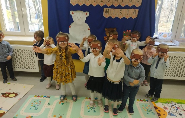 Dzień Pluszowego Misia/Pasowanie na Przedszkolaka - grupa „Słoneczka”