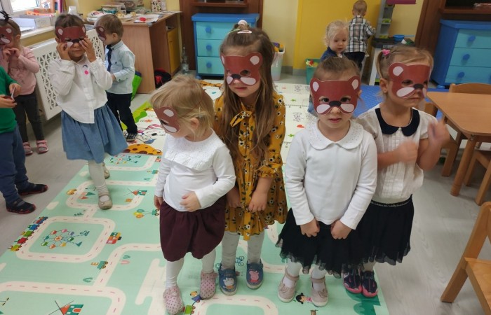 Dzień Pluszowego Misia/Pasowanie na Przedszkolaka - grupa „Słoneczka”