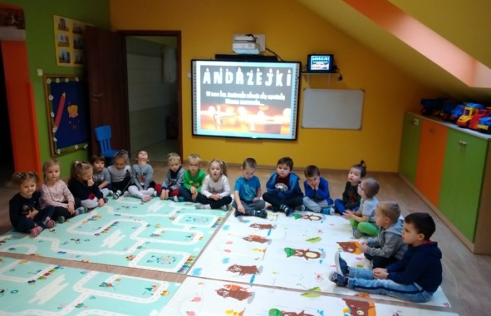 Wróżby andrzejkowe - grupa „Smerfy”