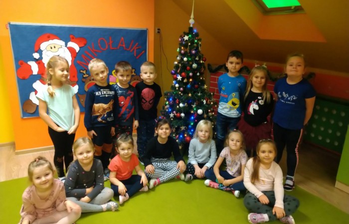 Tygrysy oczekują na św. Mikołaja