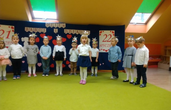 Dzień  Babci i Dziadka - Słoneczka