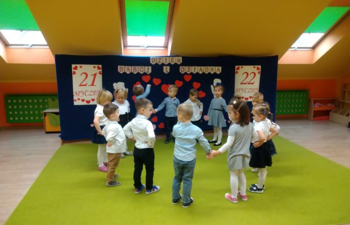 Dzień  Babci i Dziadka - Słoneczka