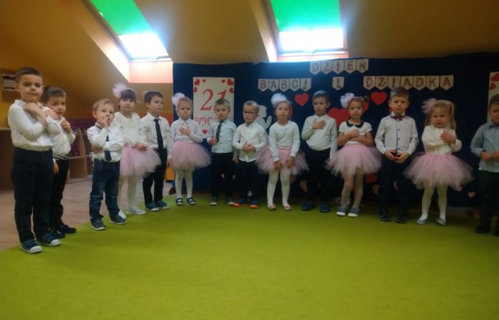 Dzień  Babci i Dziadka - Smerfy