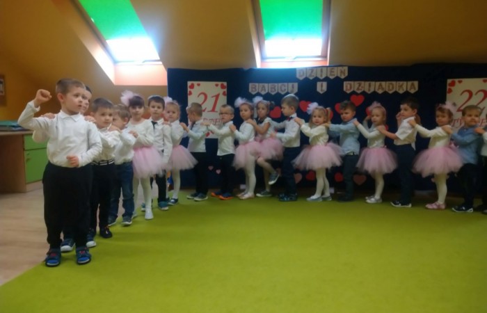 Dzień  Babci i Dziadka - Smerfy