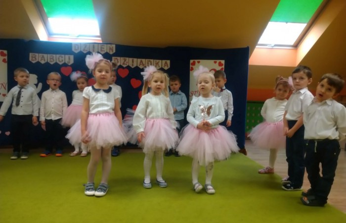 Dzień  Babci i Dziadka - Smerfy