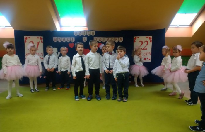 Dzień  Babci i Dziadka - Smerfy