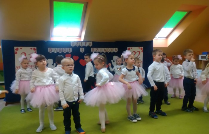 Dzień  Babci i Dziadka - Smerfy
