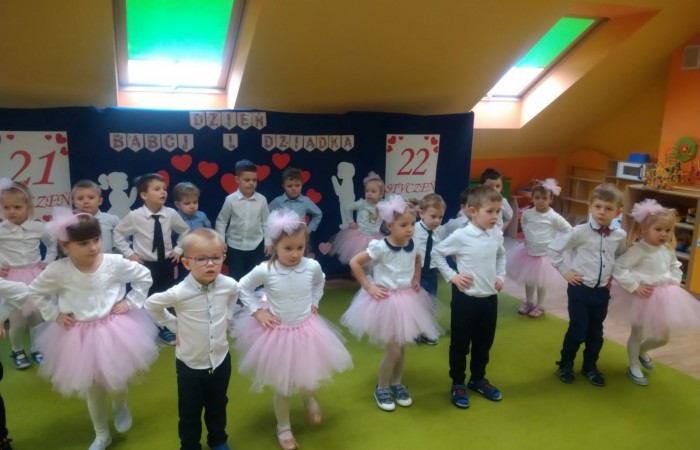 Dzień  Babci i Dziadka - Smerfy