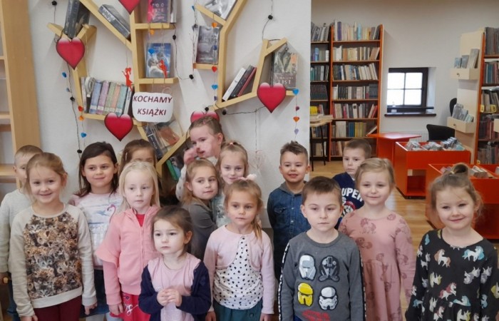 Z wizytą w Gminnej Bibliotece w Świlczy z/s w Trzcianie