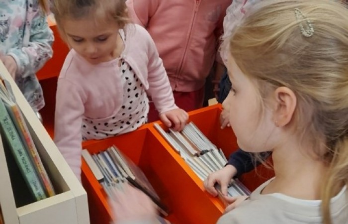 Z wizytą w Gminnej Bibliotece w Świlczy z/s w Trzcianie