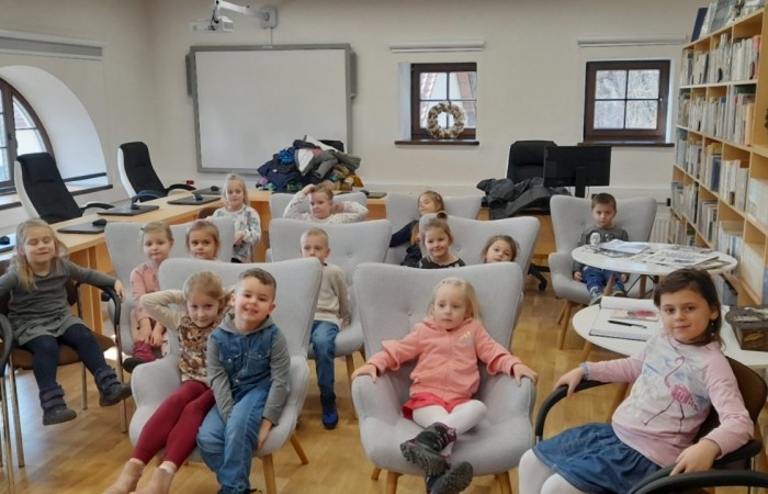 Z wizytą w Gminnej Bibliotece w Świlczy z/s w Trzcianie