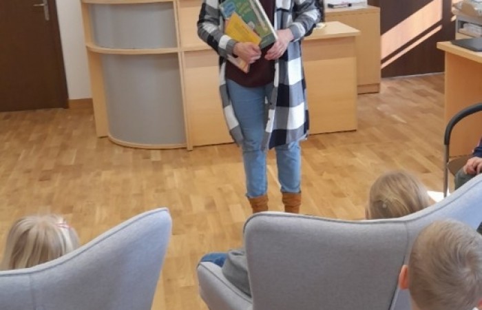 Z wizytą w Gminnej Bibliotece w Świlczy z/s w Trzcianie