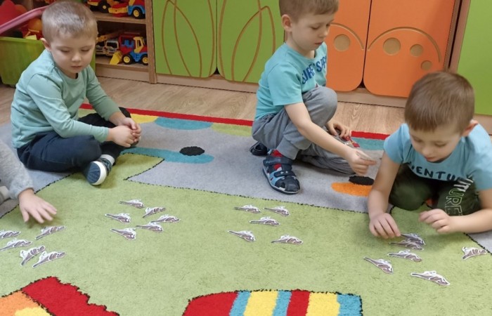 Smerfy pamiętają o ptakach zimą