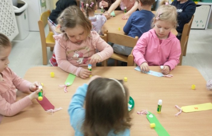 Światowy Dzień Książki - grupa Smerfy