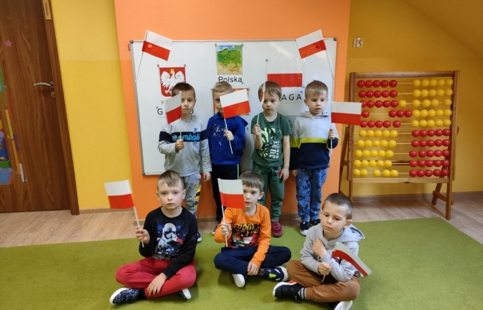 Dzień Flagi - grupa Tygrysy