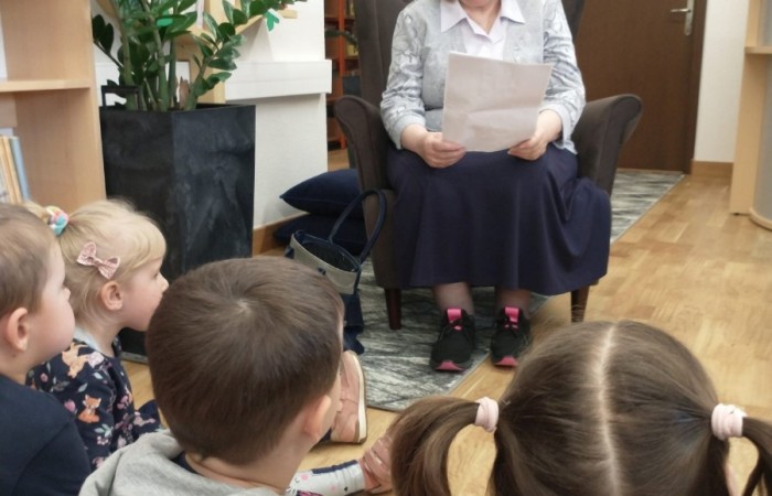 Tydzień bibliotek - grupa Słoneczka