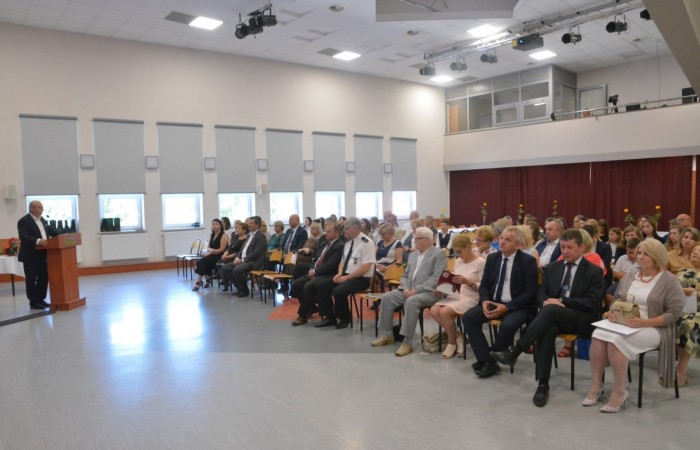 Zakończenia roku szkolnego 2021/21 - roku w cieniu pandemii i wojny w Ukrainie