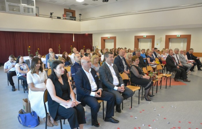 Zakończenia roku szkolnego 2021/21 - roku w cieniu pandemii i wojny w Ukrainie