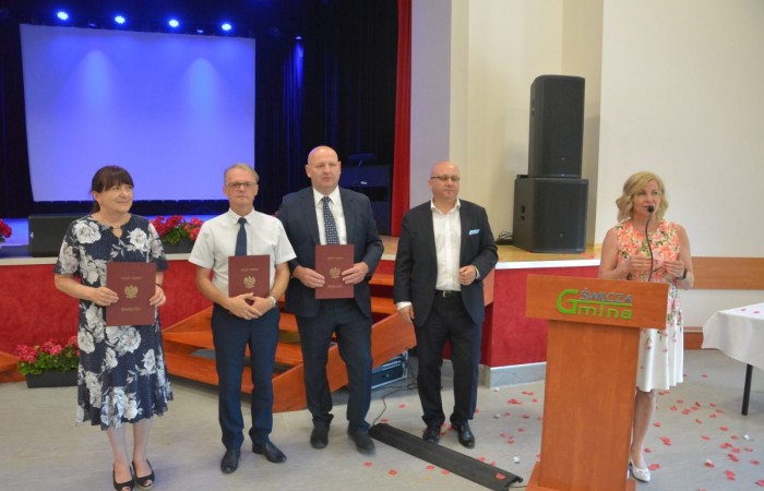 Zakończenia roku szkolnego 2021/21 - roku w cieniu pandemii i wojny w Ukrainie