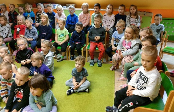 Spektakl Teatralny „Czerwony Kapturek”