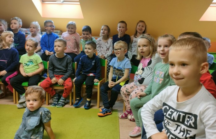 Spektakl Teatralny „Czerwony Kapturek”