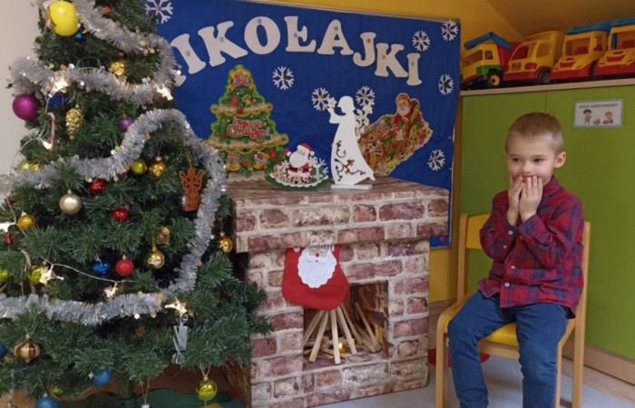 Święty Mikołaj w Przedszkolu - Smerfy
