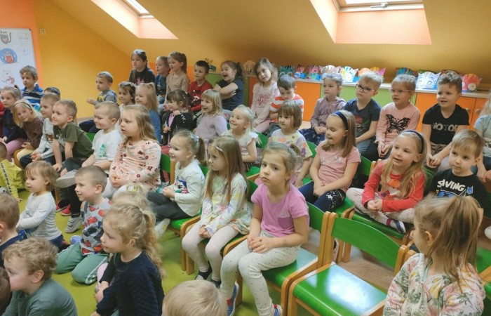 Spektakl „Trzy Małe Świnki”