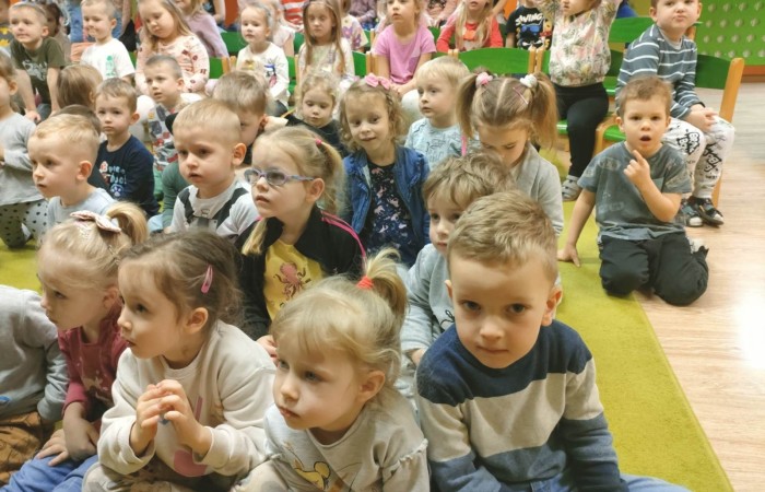 Spektakl „Trzy Małe Świnki”