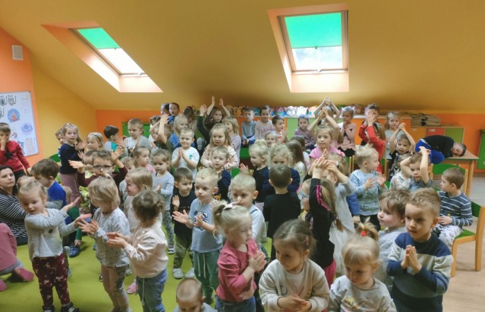 Spektakl „Trzy Małe Świnki”