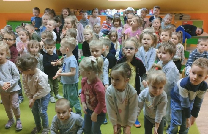 Spektakl „Trzy Małe Świnki”