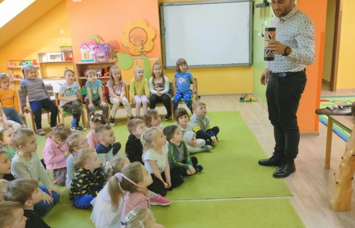 Audycja muzyczna Pracowni Jaszczur & Przyjaciele „Instrumenty z różnych stron świata”