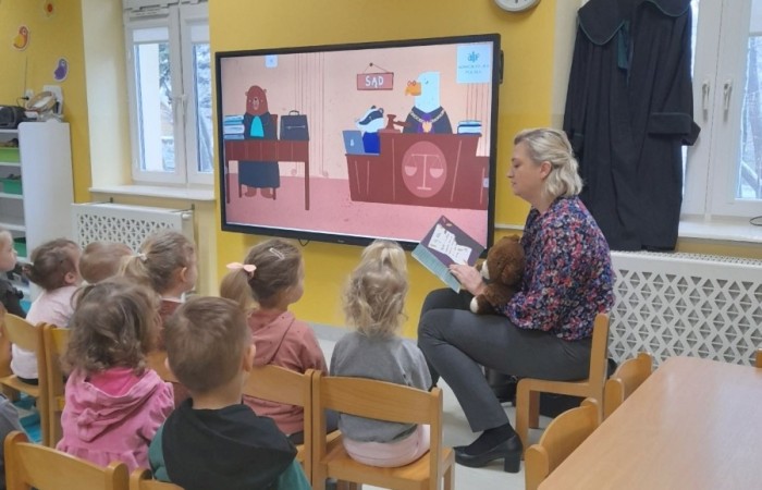 Zajęcia edukacyjne w ramach akcji Bajeczni Adwokaci