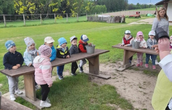 Wycieczka do „Zagrody Szmer” - grupa Słoneczka