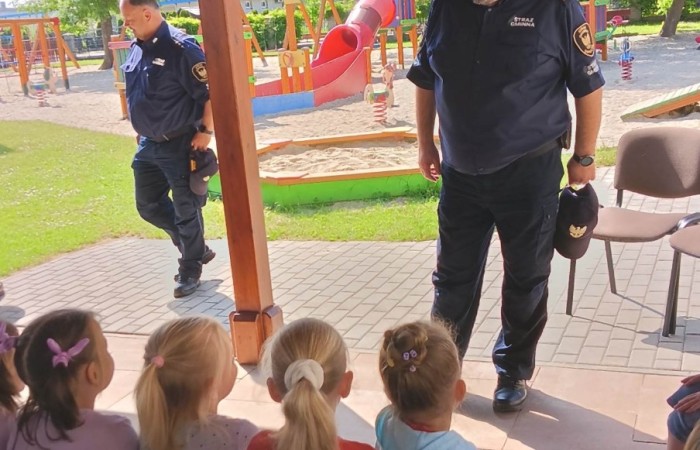 Wizyta funkcjonariuszy Straży Gminnej