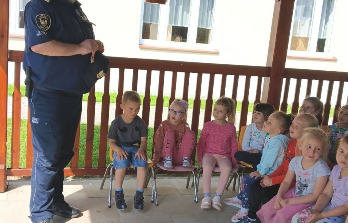 Wizyta funkcjonariuszy Straży Gminnej