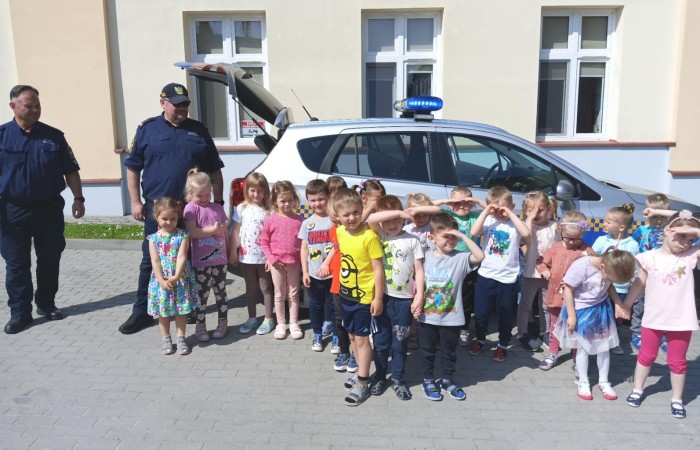 Wizyta funkcjonariuszy Straży Gminnej