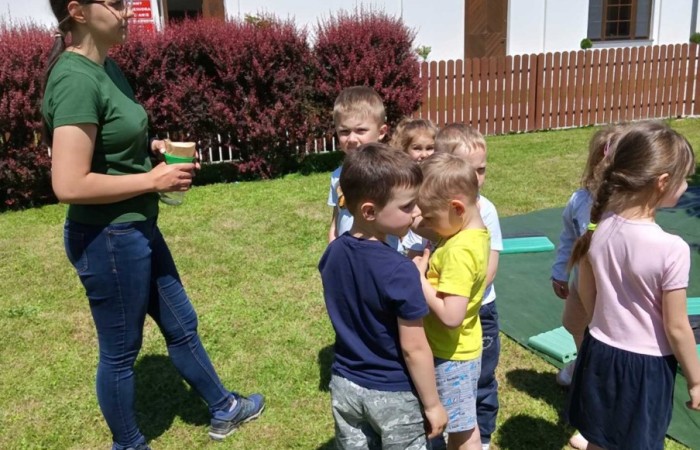 Zajęcia naukowo-przyrodnicze - grupa Smerfy