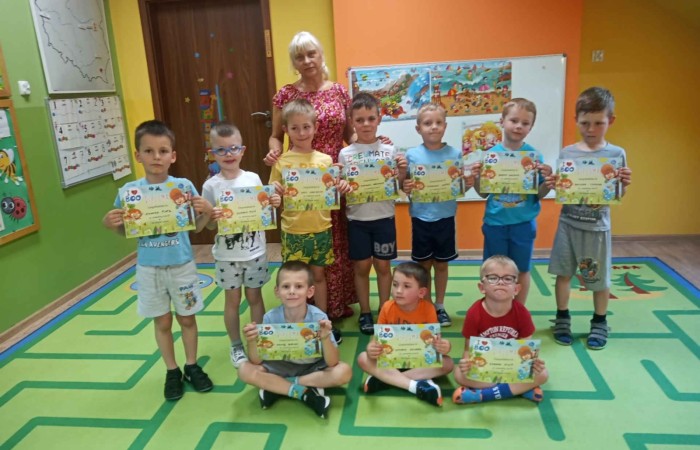 Zakończenie roku przedszkolnego w Trzcianie - język angielski