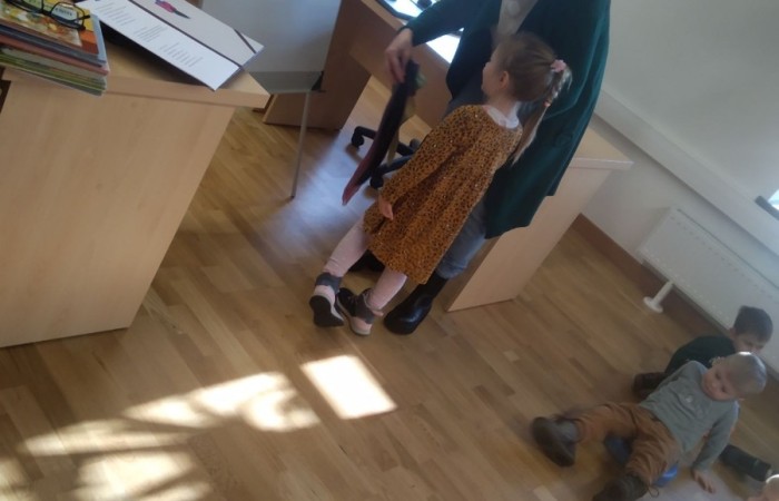 Spotkanie czytelnicze w bibliotece