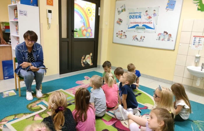 Ogólnopolski Dzień Głośnego Czytania w Przedszkolu - Tygrysy