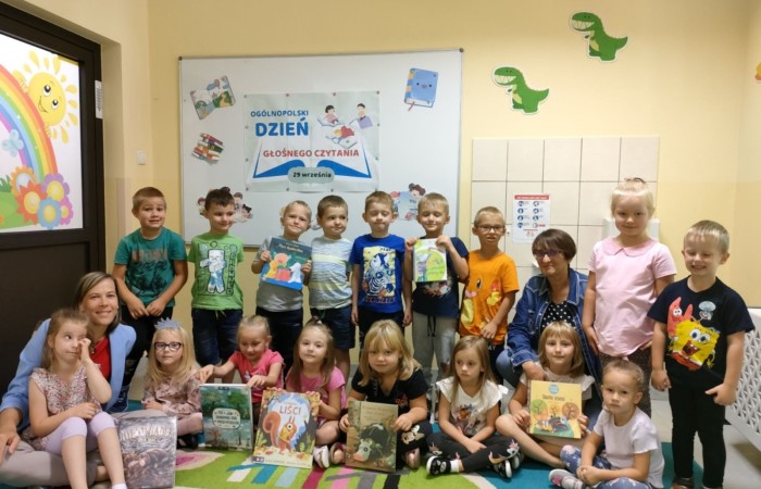 Ogólnopolski Dzień Głośnego Czytania w Przedszkolu - Tygrysy