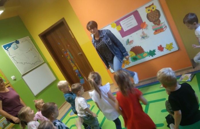 Ogólnopolski Dzień Głośnego Czytania w Przedszkolu - Słoneczka