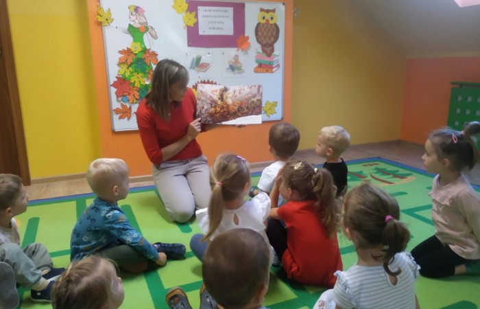 Ogólnopolski Dzień Głośnego Czytania w Przedszkolu - Słoneczka