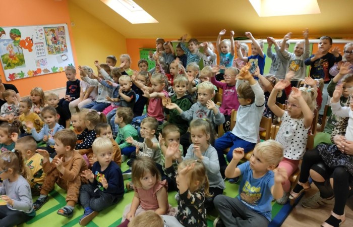 „Pracowania Jaszczur &Przyjaciele”- audycja muzyczna
