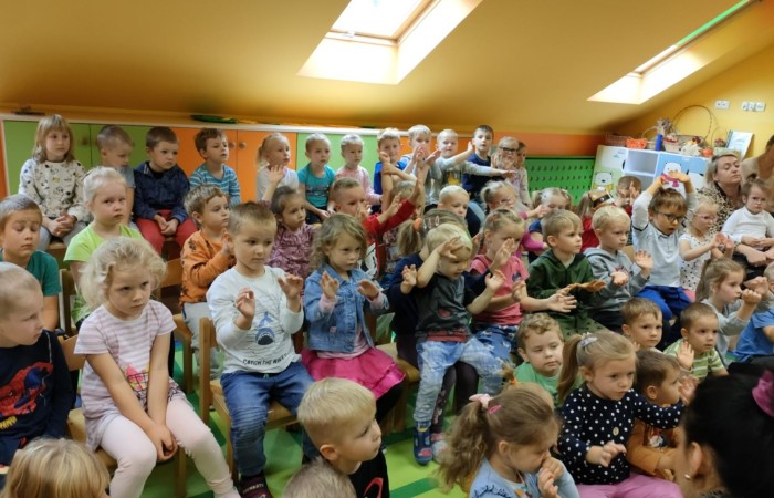 „Pracowania Jaszczur &Przyjaciele”- audycja muzyczna
