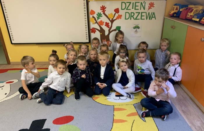 Dzień Drzewa - Smerfy
